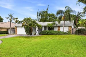 10975 96TH STREET, LARGO, FL 33773 - MLS#MFRTB8428705