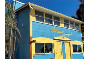 5437 Essex Ave S #1 Gulfport, FL 33707 - Off Market