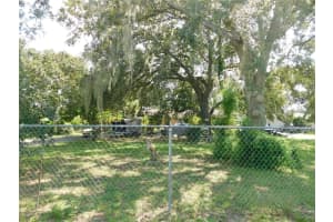915 E Clay Ave, BRANDON