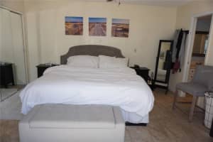 331 44TH AVENUE, ST PETERSBURG, FL 33703 Sold 10/15/25