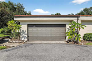 304 VALENCIA COURT, PLANT CITY, FL 33566 - MLS#MFRTB8428832