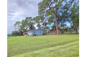 106 5TH STREET, RUSKIN, FL 33570 - MLS#MFRTB8428841