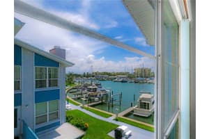 171 MEDALLION BOULEVARD, MADEIRA BEACH, FL 33708 - MLS#MFRTB8428901