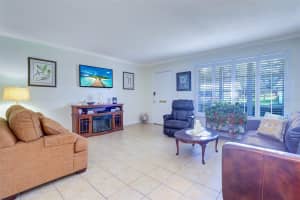 9156 142ND STREET, SEMINOLE, FL 33776 - MLS#MFRTB8428962