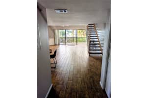 2424 TAMPA BAY BOULEVARD, TAMPA, FL 33607 - MLS#MFRTB8428966