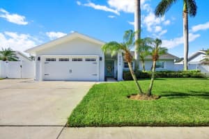 6256 33RD AVENUE, ST PETERSBURG, FL 33710 - MLS#MFRTB8429016