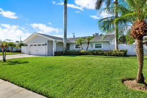 6256 33RD AVENUE, ST PETERSBURG, FL 33710 - MLS#MFRTB8429016