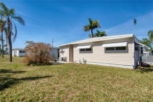 18675 US HIGHWAY 19 N #320, CLEARWATER, FL 33764 - MLS#MFRTB8429042