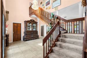 4407 MEADOW WOOD WAY, TAMPA, FL 33618 Sold 12/11/25