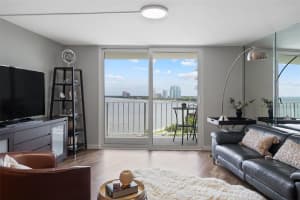 2611 BAYSHORE BOULEVARD, TAMPA, FL 33629 - MLS#MFRTB8429159