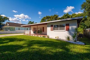 510 ROBLES STREET, TAMPA, FL 33602 - MLS#MFRTB8429168