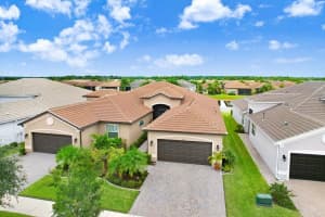 4749 AVILA LAKES DRIVE, WIMAUMA, FL 33598 - MLS#MFRTB8429190