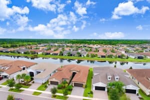 4749 AVILA LAKES DRIVE, WIMAUMA, FL 33598 - MLS#MFRTB8429190