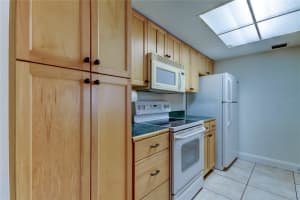 720 100TH AVENUE, ST PETERSBURG, FL 33702 - MLS#MFRTB8429211