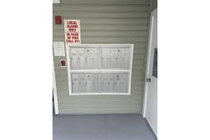 6932 STONES THROW CIRCLE, ST PETERSBURG, FL 33710 - MLS#MFRTB8429216