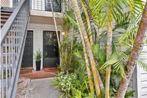 7809 NIAGARA AVENUE, TAMPA, FL 33617 - MLS#MFRTB8429318