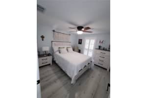 8320 WOODLAKE PLACE, TAMPA, FL 33615 - MLS#MFRTB8429351