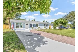 1252 SAN REMO AVENUE, CLEARWATER, FL 33756 Sold 10/24/25