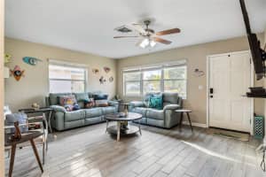 1810 NEW HAMPSHIRE AVENUE, ST PETERSBURG, FL 33703 - MLS#MFRTB8429378