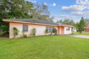 918 CRENSHAW LAKE ROAD, LUTZ, FL 33548 - MLS#MFRTB8429388