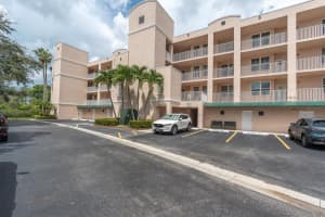 6575 99TH WAY, ST PETERSBURG, FL 33708 - MLS#MFRTB8429410