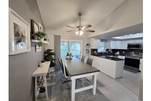 1615 CROSSRIDGE DRIVE, BRANDON, FL 33510 - MLS#MFRTB8429421