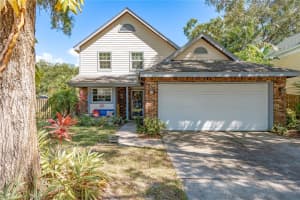 678 GREENGLEN LANE, PALM HARBOR, FL 34684 Sold 12/16/25