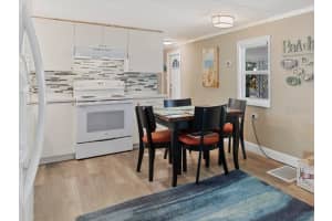 800 CHESAPEAKE DRIVE, TARPON SPRINGS, FL 34689 - MLS#MFRTB8429556