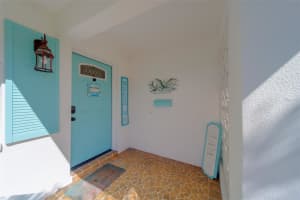 9262 140TH LANE, SEMINOLE, FL 33776 - MLS#MFRTB8429634