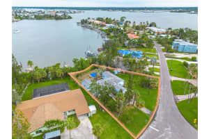 15514 REDINGTON DRIVE, REDINGTON BEACH, FL 33708 Sold 11/24/25