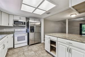 14203 WELLESLEY DRIVE, TAMPA, FL 33624 - MLS#MFRTB8429725