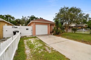 1125 40TH STREET, ST PETERSBURG, FL 33711 - MLS#MFRTB8429766