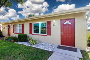 302 CANTON COURT, SUN CITY CENTER, FL 33573 - MLS#MFRTB8429785
