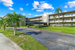 1000 49th St N #309, ST PETERSBURG