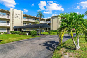 1000 49TH STREET, ST PETERSBURG, FL 33710 - MLS#MFRTB8429802