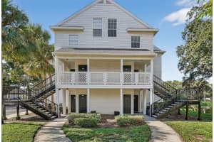 3300 Haviland Ct #303, PALM HARBOR