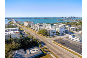 131 BLUFF VIEW DRIVE, BELLEAIR BLUFFS, FL 33770 - MLS#MFRTB8429887