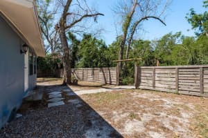 8423 JACKSON SPRINGS ROAD, TAMPA, FL 33615 - MLS#MFRTB8429908