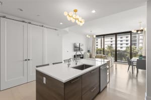 100 1ST AVENUE, ST PETERSBURG, FL 33701 - MLS#MFRTB8429914