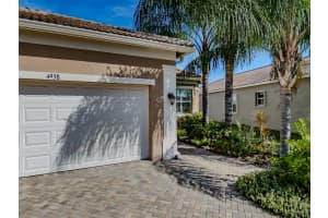 4938 GRAND BANKS DRIVE, WIMAUMA, FL 33598 - MLS#MFRTB8429976