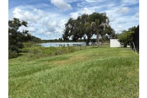 1516 CREEKBEND DRIVE, BRANDON, FL 33510 - MLS#MFRTB8429982