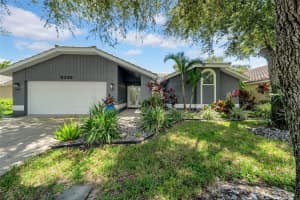 5339 Venice Way Ne, ST PETERSBURG