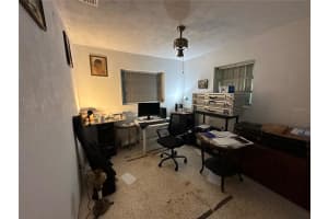 1750 MICHIGAN AVENUE, ST PETERSBURG, FL 33703 - MLS#MFRTB8430061