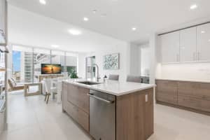301 1ST STREET, ST PETERSBURG, FL 33701 - MLS#MFRTB8430080