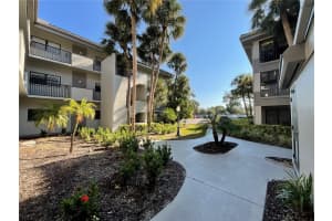 2650 COUNTRYSIDE BOULEVARD, CLEARWATER, FL 33761 Sold 11/20/25