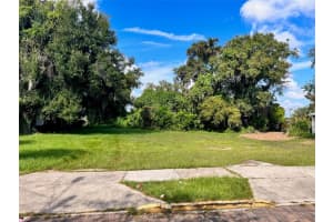 30 WILSON COURT, ORLANDO, FL 32805 Sold 10/29/25