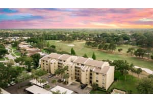 13618 GREENFIELD DRIVE, TAMPA, FL 33618 - MLS#MFRTB8430205