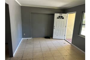 703 CASTLE COURT, TAMPA, FL 33612 - MLS#MFRTB8430267