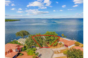 2096 IOWA AVENUE, ST PETERSBURG, FL 33703 - MLS#MFRTB8430319