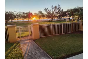 555 5TH AVENUE, ST PETERSBURG, FL 33701 - MLS#MFRTB8430368